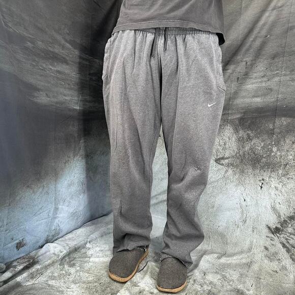 Gray Nike Sweat pants swoosh logo size L thrashed out loose fit - Picture 3 of 7